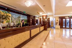 President Solin: Lobby - photo 37