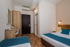 Annex Building of Art Hotel: Room TRIPLE STANDARD - photo 28