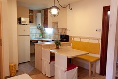 Cecilija Apartmani: Room - photo 9