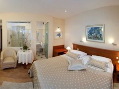 Hotel Royal Suites: General view - photo 3