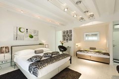 Hotel Royal Suites: Room - photo 4