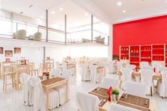Hotel Split Inn by President: Restaurant - photo 18