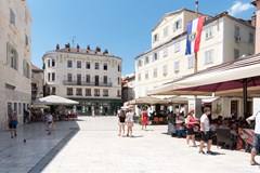 Central Square Heritage Hotel: General view - photo 11