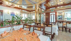 Hotel Trogir Palace: Restaurant - photo 8