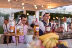Brown Beach House hotel & spa: Bar - photo 15