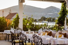 Brown Beach House hotel & spa: Restaurant - photo 39