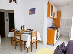 Apartmani Gabric: Room APARTMENT CAPACITY 4 ONE BEDROOM - photo 15
