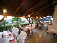 Villa Paula: Restaurant - photo 8
