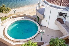 Miran: Pool - photo 4