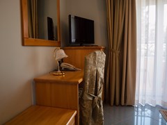 Hotel Miramare: Room - photo 21