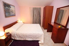 Villa Rustica Dalmatia Depadance: Room APARTMENT CAPACITY 4 TWO BEDROOMS - photo 2