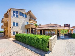 Apartments Bozena: General view - photo 15
