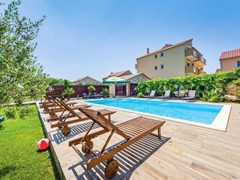 Apartments Bozena: Pool - photo 11