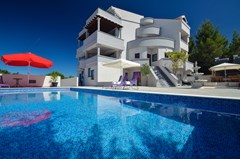 Aparthotel Villa Plat: General view - photo 79