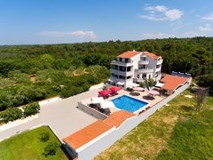 Aparthotel Villa Plat: General view - photo 92