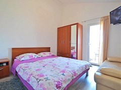 Apartments Bucic: Room APARTMENT CAPACITY 2 - photo 6