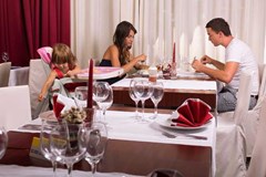 Villa Donat Depadence Hotel: Restaurant - photo 7