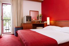 Villa Donat Depadence Hotel: Room - photo 11