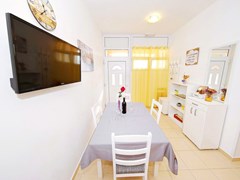 Apartments Jadranko: Room APARTMENT CAPACITY 4 - photo 53