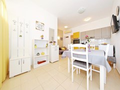 Apartments Jadranko: Room APARTMENT CAPACITY 4 - photo 55