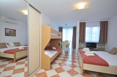 D&D Apartments Budva 3: Room STUDIO CAPACITY 4 - photo 16