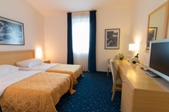 Blue Star: Room - photo 36