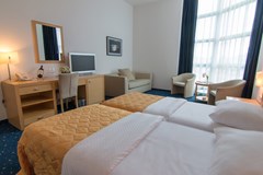 Blue Star: Room - photo 37