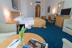 Blue Star: Room - photo 29