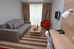 Budva: Room - photo 35