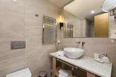 Budva: Room - photo 25