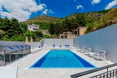 Apartments Jovan: Pool - photo 12