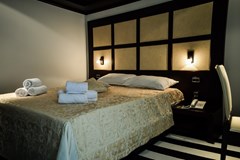 Amsterdam: Room DOUBLE STANDARD - photo 8