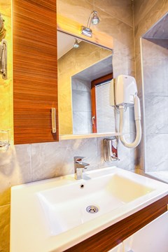 Hotel Palata Venezia: Room Double or Twin STANDARD - photo 123