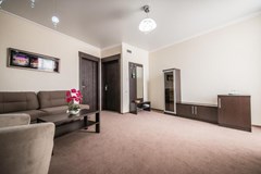 Avrora (Vityazevo) Otel`: Люкс 2-местный 2-комнатный Люкс 2-местный 2-комнатный - photo 43