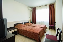 Parus (sanatorij) Sanatorij: Стандартный 2-местный (корпус №5 вид во двор) - photo 39