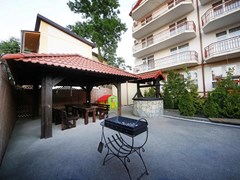 Bogema Premium Hotel: Территория - photo 7