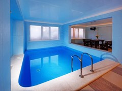Bogema Premium Hotel: Бассейн - photo 14