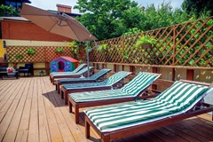 Bogema Premium Hotel: Территория - photo 8