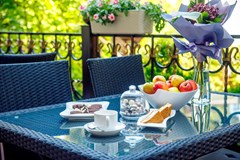 Bogema Premium Hotel: Территория - photo 6