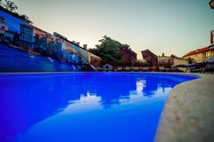 Bogema Premium Hotel: Бассейн - photo 13