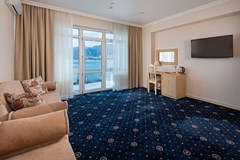 Brigantina (Gelendzhik) Hotel: Deluxe 2-местный 2-комнатный Deluxe 2-местный 2-комнатный - photo 37