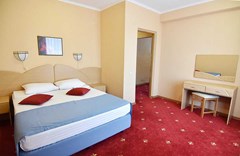 Brigantina (Gelendzhik) Hotel: Deluxe 2-местный 2-комнатный - photo 30