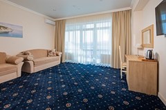 Brigantina (Gelendzhik) Hotel: Deluxe 2-местный 2-комнатный Deluxe 2-местный 2-комнатный - photo 34