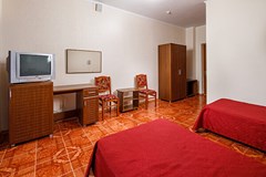 Kristall (Gelendzhik) Hotel-pansionat: Стандарт 2-местный корпус 1,2 - photo 27