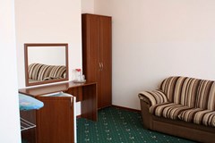 Sanatorium im.Dimitrova: Люкс 2-местный 2-комнатный 2 корп - photo 40