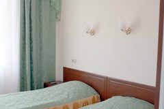 Sanatorium im.Dimitrova: Люкс 2-местный 2-комнатный 2 корп - photo 39