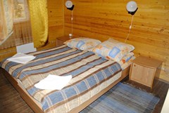 Derevnya Aleksandrovka Turistskij kompleks: Family 4-местный 3-комнатный (стандарт) - photo 21
