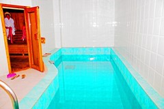 Olimpiecz Park-otel`: Бассейн при сауне - photo 13