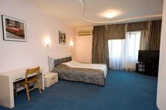 Olimpiecz Park-otel`: Апартаменты 2-местные 3-комнатные Апартаменты 2-местные 3-комнатные - photo 21