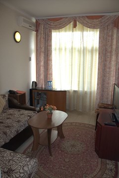 Golicy`no CzO Centr otdy`xa: Люкс 2-местный 2-комнатный1 - photo 22
